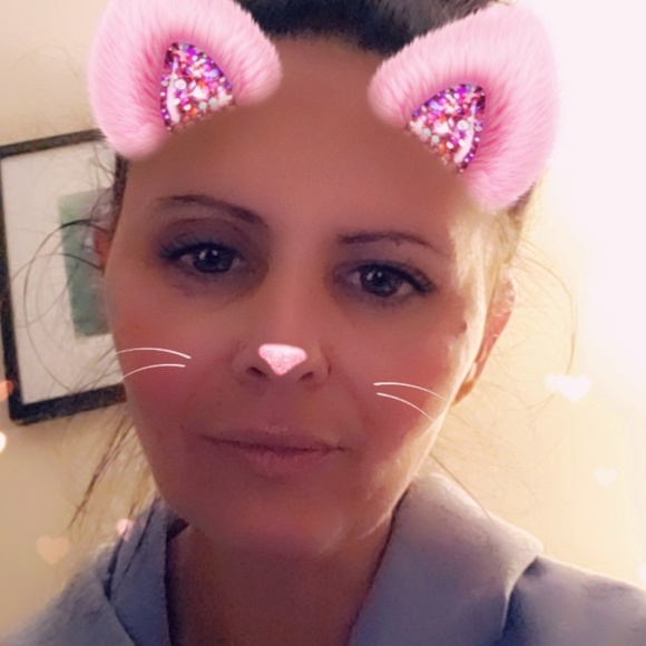 Meet your Posher, Maria - Picture 1 of 1